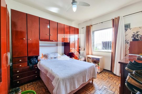 Quarto de casa para alugar com 3 quartos, 200m² em Jardim das Industrias, São José dos Campos