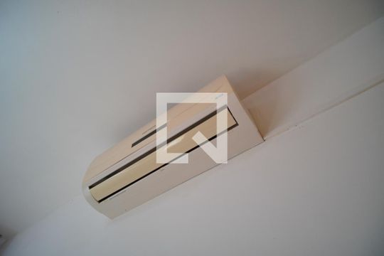 Quarto  1 de apartamento à venda com 2 quartos, 68m² em Rogowski, Porto Alegre