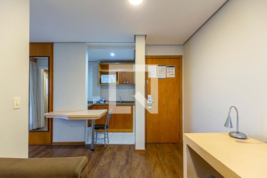 Sala e Cozinha de apartamento à venda com 1 quarto, 43m² em Centro, Santo André