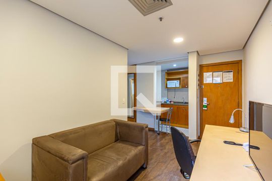Sala e Cozinha de apartamento à venda com 1 quarto, 43m² em Centro, Santo André