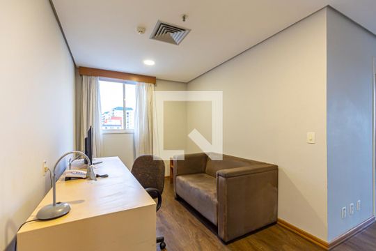 Sala e Cozinha de apartamento à venda com 1 quarto, 43m² em Centro, Santo André