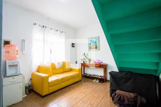 Sala de casa à venda com 2 quartos, 81m² em Vila Alzira, Santo André