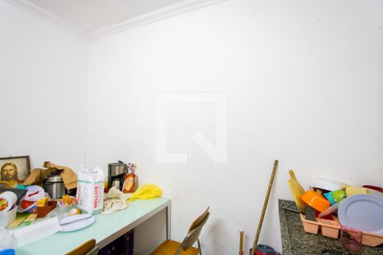 Cozinha de casa à venda com 2 quartos, 81m² em Vila Alzira, Santo André