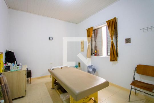 Quarto 1 de casa à venda com 2 quartos, 81m² em Vila Alzira, Santo André