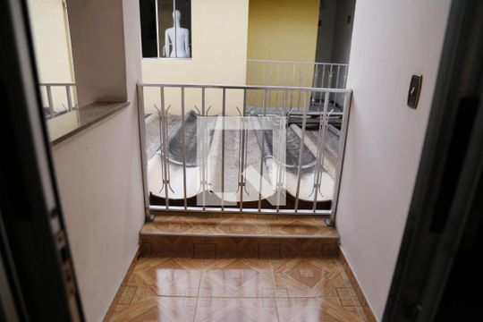 Varanda/Suíte 1 de casa à venda com 5 quartos, 330m² em Vila Cruz das Almas, São Paulo
