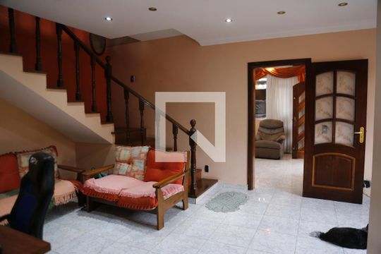 Sala 2 de casa à venda com 5 quartos, 330m² em Vila Cruz das Almas, São Paulo
