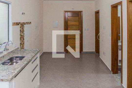 Sala e Cozinha   de apartamento para alugar com 2 quartos, 39m² em Vila Maria Alta, São Paulo