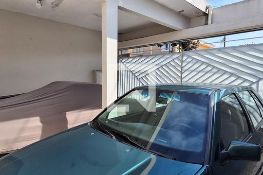 Garagem  de casa à venda com 2 quartos, 145m² em Rudge Ramos, São Bernardo do Campo