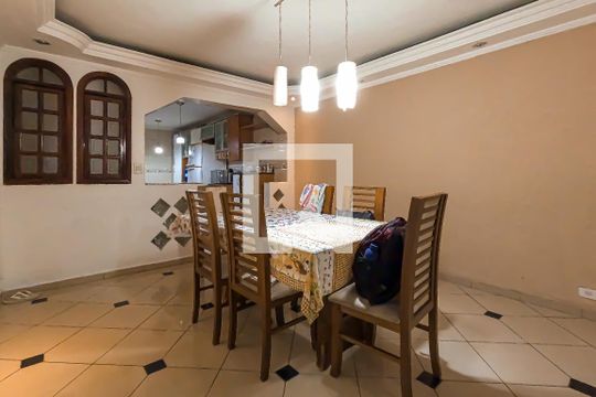 Cozinha de casa à venda com 3 quartos, 152m² em Parque Santo Antonio, Guarulhos