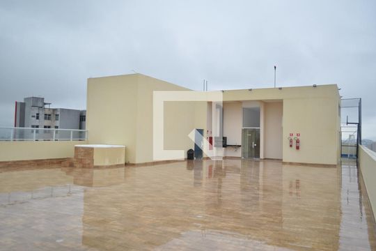 Área comum de apartamento para alugar com 1 quarto, 25m² em Vila Mazzei, São Paulo