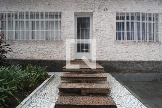 Fachada de casa à venda com 3 quartos, 180m² em Casa Verde, São Paulo