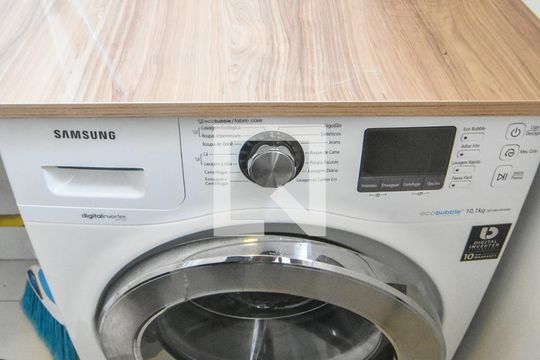 Lavanderia  de apartamento para alugar com 1 quarto, 49m² em Vila Gertrudes, São Paulo
