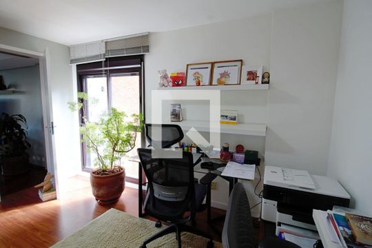 Escritório de apartamento à venda com 3 quartos, 260m² em Paineiras do Morumbi, São Paulo