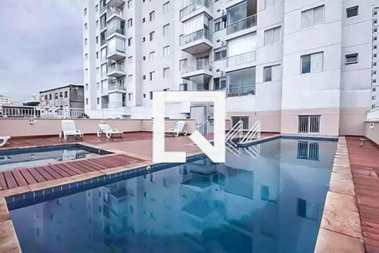 Piscina de apartamento para alugar com 2 quartos, 60m² em Cambuci, São Paulo