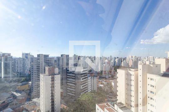 Vista da Sala de apartamento para alugar com 2 quartos, 40m² em Vila Guarani, São Paulo