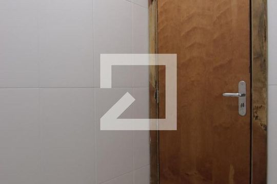 Banheiro de apartamento à venda com 2 quartos, 40m² em Jardim Maringa, São Paulo