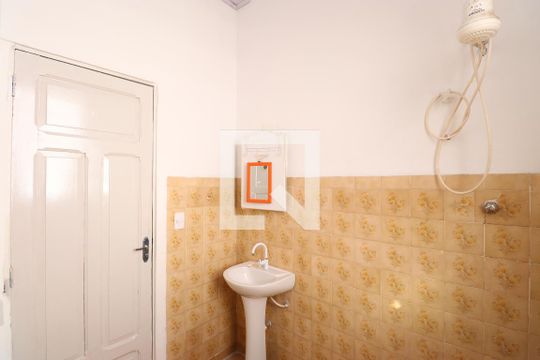 Banheiro de casa à venda com 3 quartos, 100m² em Vila Romana, São Paulo