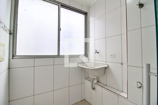 Área de Serviço de apartamento para alugar com 3 quartos, 65m² em Vila São Pedro, Santo André