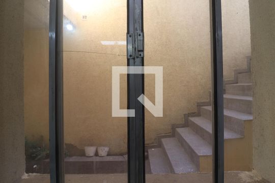 Janela Cozinha de casa de condomínio para alugar com 1 quarto, 73m² em Casa Verde Alta, São Paulo