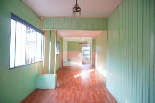 Sala de casa à venda com 2 quartos, 72m² em São Jorge, Novo Hamburgo