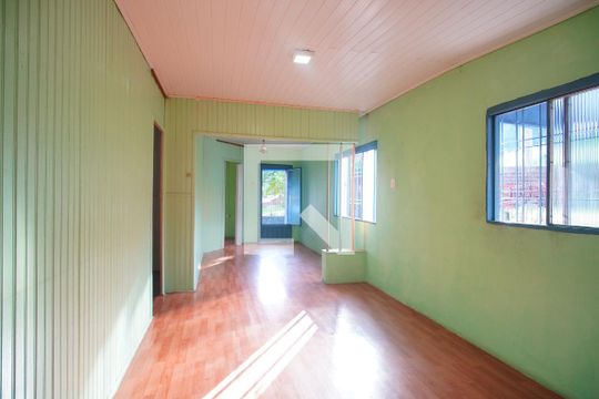 Sala de casa à venda com 2 quartos, 72m² em São Jorge, Novo Hamburgo