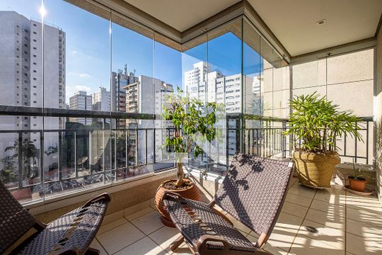 Apartamento para alugar com 2 quartos, 73m² em Paraíso, São Paulo