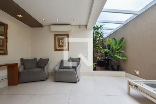 Sala Principal de casa à venda com 4 quartos, 220m² em Brooklin Paulista, São Paulo