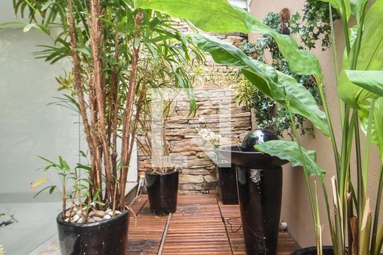 Jardim de Inverno de casa à venda com 4 quartos, 220m² em Brooklin Paulista, São Paulo