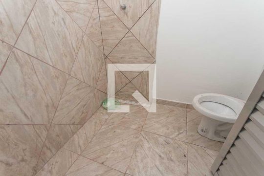 Banheiro de casa à venda com 1 quarto, 40m² em Jardim Miriam, São Paulo