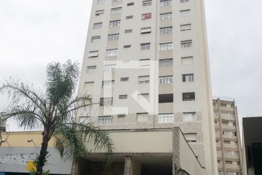 Fachada de kitnet/studio para alugar com 1 quarto, 40m² em Bela Vista, São Paulo