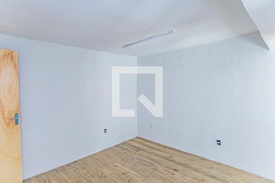 Sala/Quarto de casa para alugar com 1 quarto, 80m² em Chácara Inglesa, São Paulo