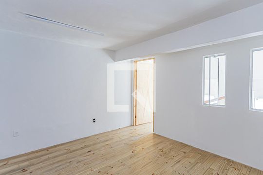 Casa para alugar com 1 quarto, 80m² em Chácara Inglesa, São Paulo