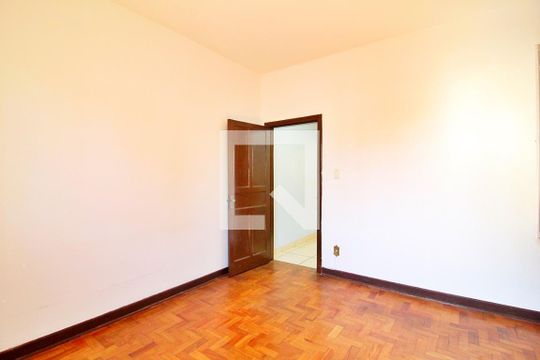 Quarto 1 de casa de condomínio à venda com 2 quartos, 170m² em Campestre, Santo André