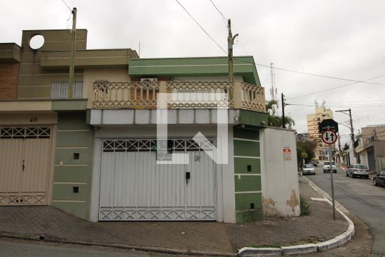Fachada de casa para alugar com 2 quartos, 100m² em Parque da Vila Prudente, São Paulo
