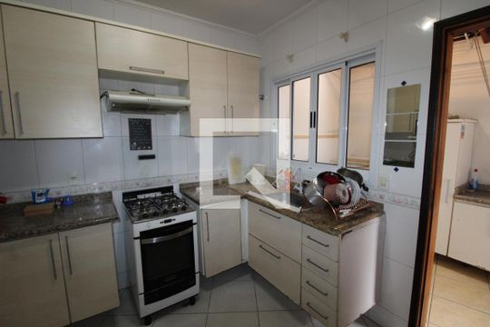 Cozinha de casa para alugar com 2 quartos, 100m² em Parque da Vila Prudente, São Paulo