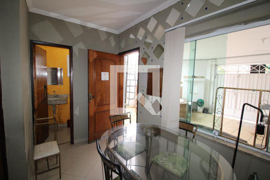 Sala de casa para alugar com 2 quartos, 100m² em Parque da Vila Prudente, São Paulo
