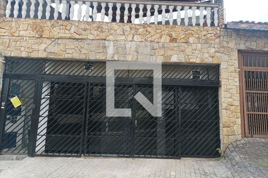 Fachada do Prédio de kitnet/studio para alugar com 1 quarto, 10m² em Jardim Avelino, São Paulo