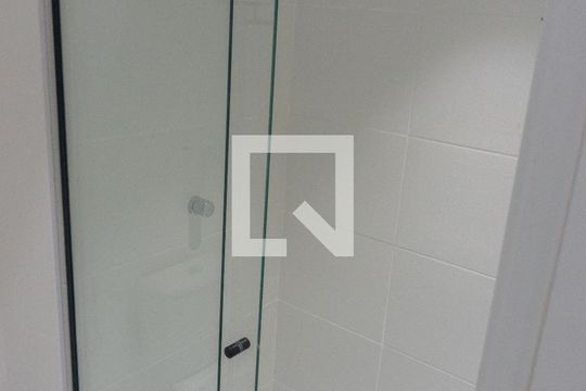 Banheiro de apartamento à venda com 2 quartos, 37m² em Centro, São Paulo
