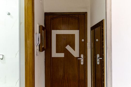 Entrada de apartamento à venda com 1 quarto, 49m² em República, São Paulo