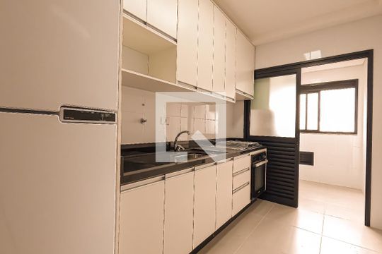 Cozinha de apartamento à venda com 3 quartos, 86m² em Vila Progresso, Guarulhos