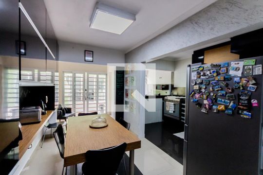 Cozinha de casa à venda com 4 quartos, 320m² em Vila Alpina, Santo André