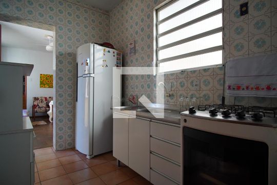 Cozinha de casa à venda com 3 quartos, 163m² em Santana, Porto Alegre