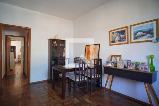 Casa à venda com 3 quartos, 163m² em Santana, Porto Alegre