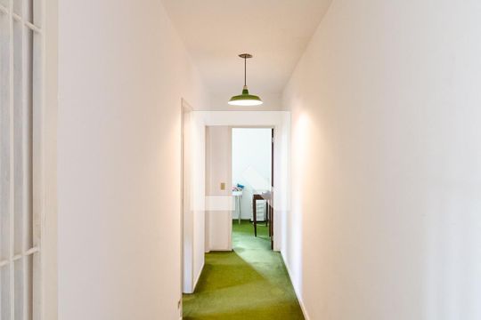 Corredor de casa à venda com 3 quartos, 500m² em Cidade Vargas, São Paulo