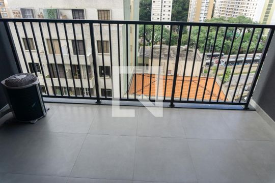 Sacada de kitnet/studio à venda com 1 quarto, 25m² em Bela Vista, São Paulo