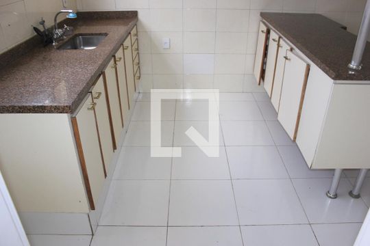 Cozinha de apartamento para alugar com 3 quartos, 97m² em Centro, Guarulhos