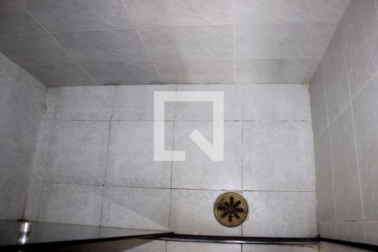 Banheiro de apartamento para alugar com 3 quartos, 97m² em Centro, Guarulhos