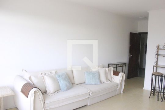 Sala de apartamento para alugar com 3 quartos, 97m² em Centro, Guarulhos