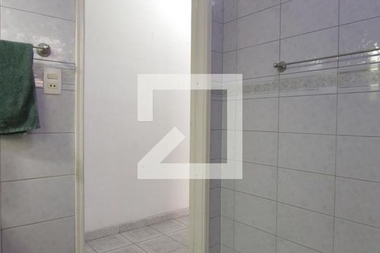 Banheiro de casa à venda com 4 quartos, 158m² em Parque Boturussu, São Paulo