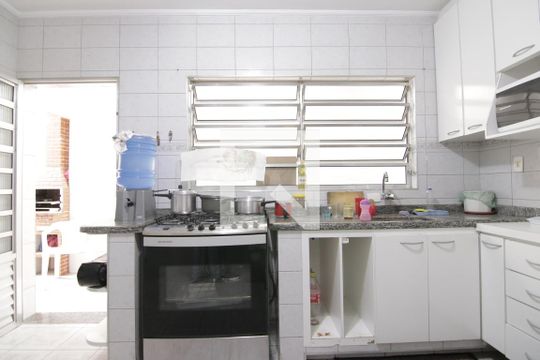 Cozinha de casa à venda com 4 quartos, 158m² em Parque Boturussu, São Paulo